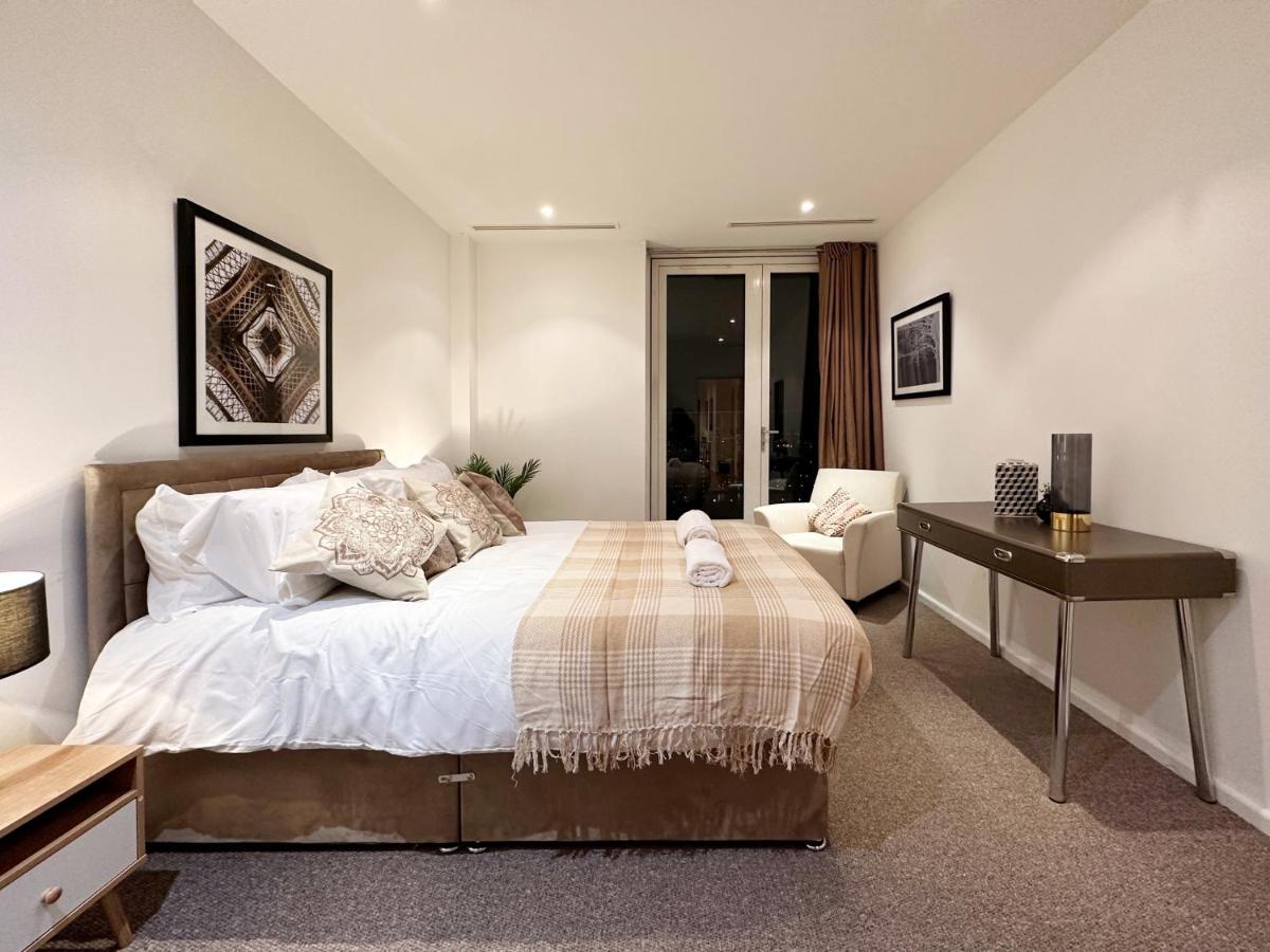 Stylish Apartment In Canary Wharf London Exterior foto