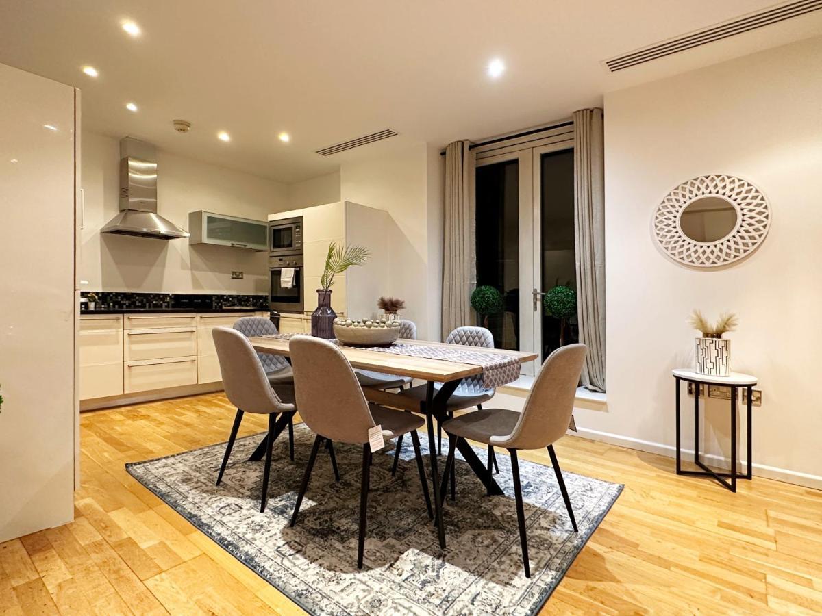 Stylish Apartment In Canary Wharf London Exterior foto